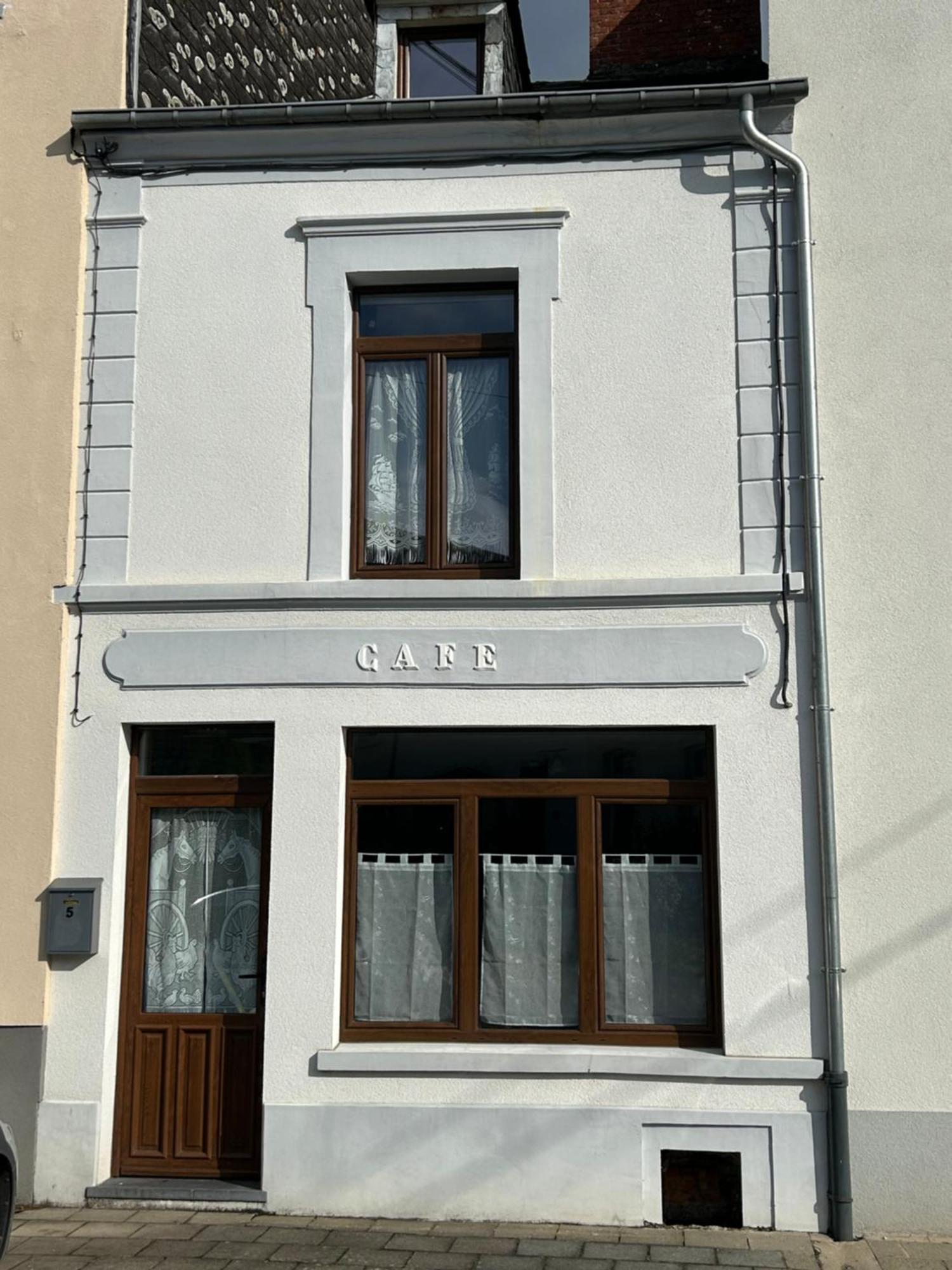 Cafe Du Pecheurs Villa Bouillon Exterior photo